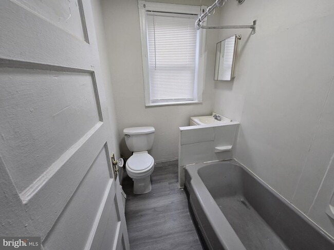 Building Photo - 66 N Hirst St