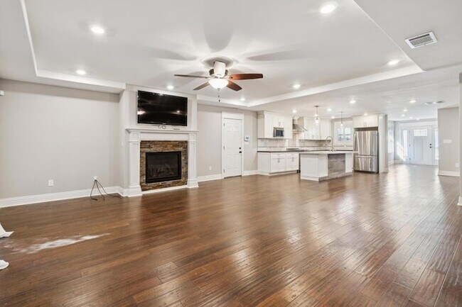 Building Photo - 2081 Buttner Rd