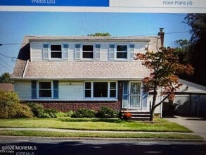 Building Photo - 27 Runyon Ave