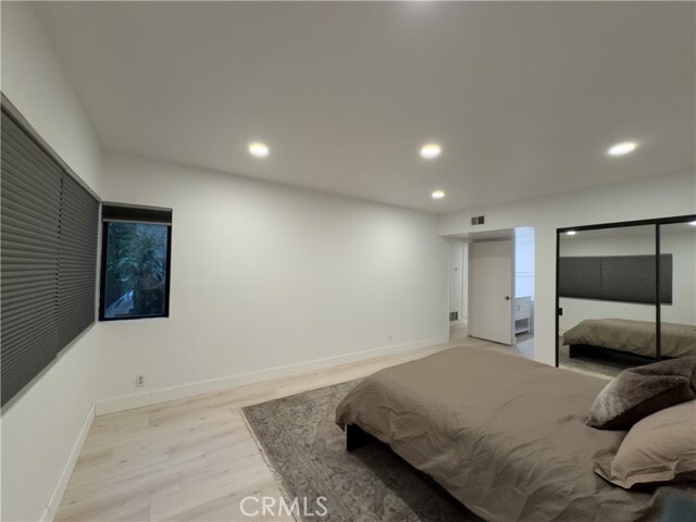 Building Photo - 2110 Palos Verdes Dr N