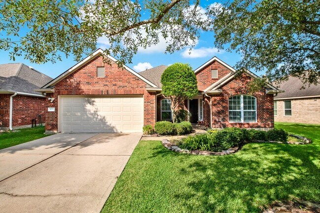 Building Photo - 9226 Fernwillow Dr