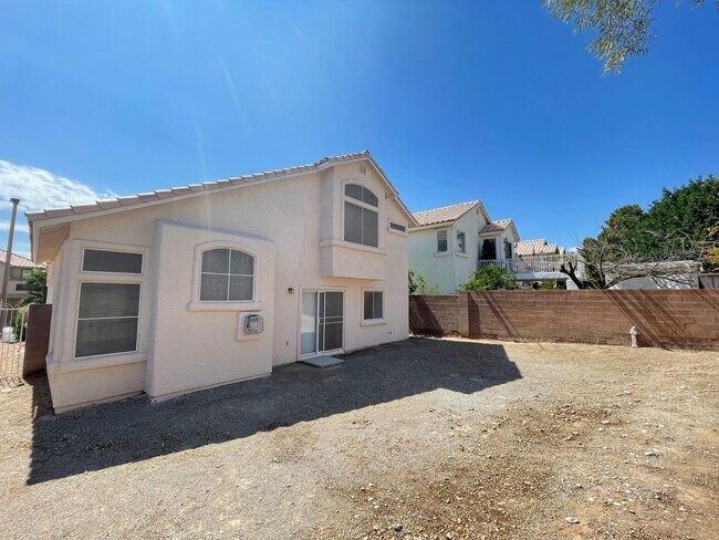 Building Photo - 1517 Cross Country St