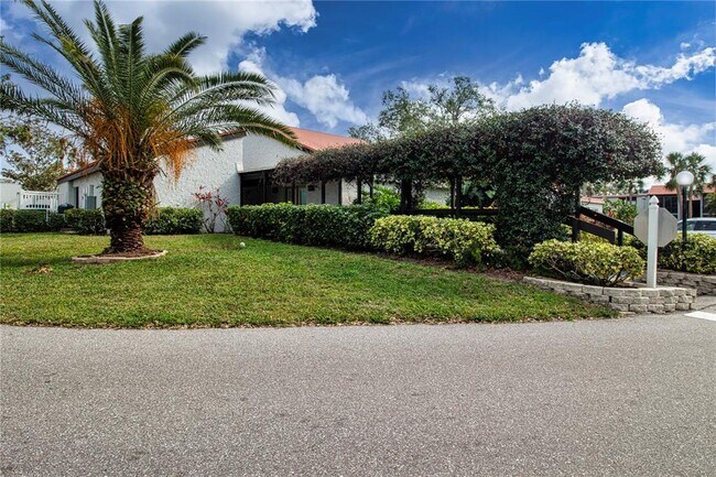 Building Photo - 3259 S Beneva Rd