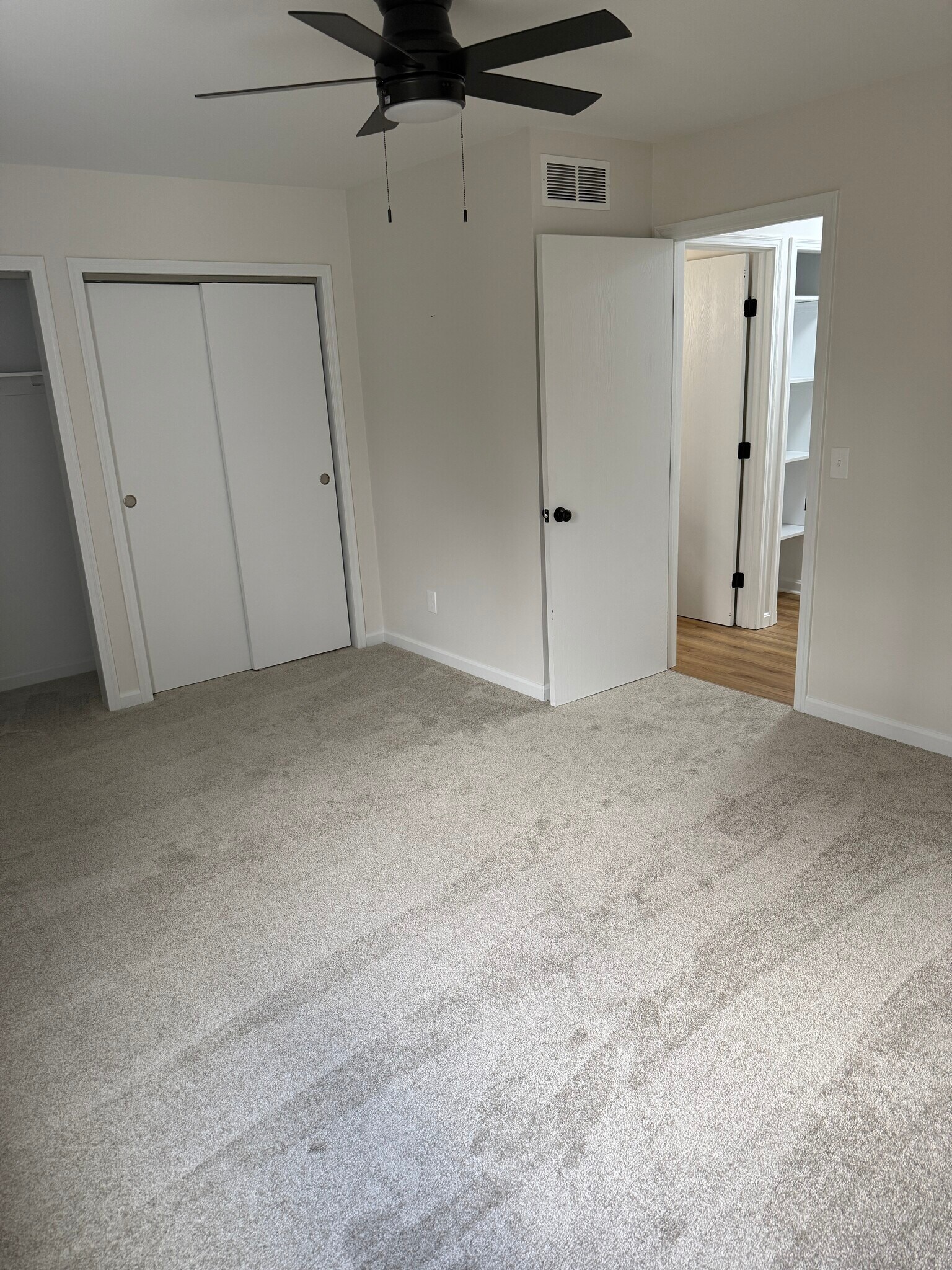 Building Photo - 951 Villa View Ct