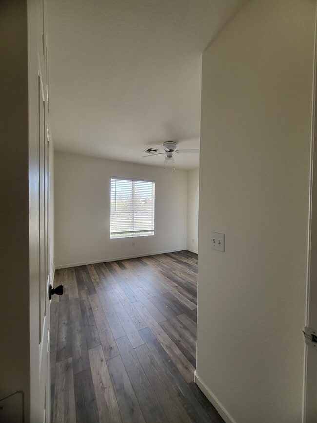 Building Photo - ZILONIS TOWNHOME II - Bourbon Street
