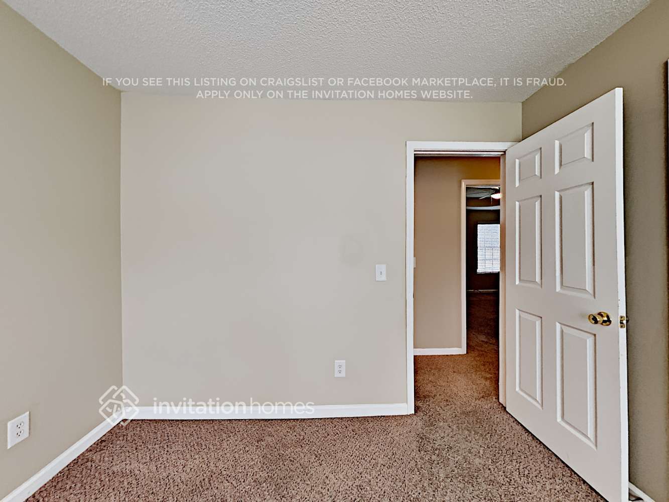 Building Photo - 5890 Graywood Cir SE