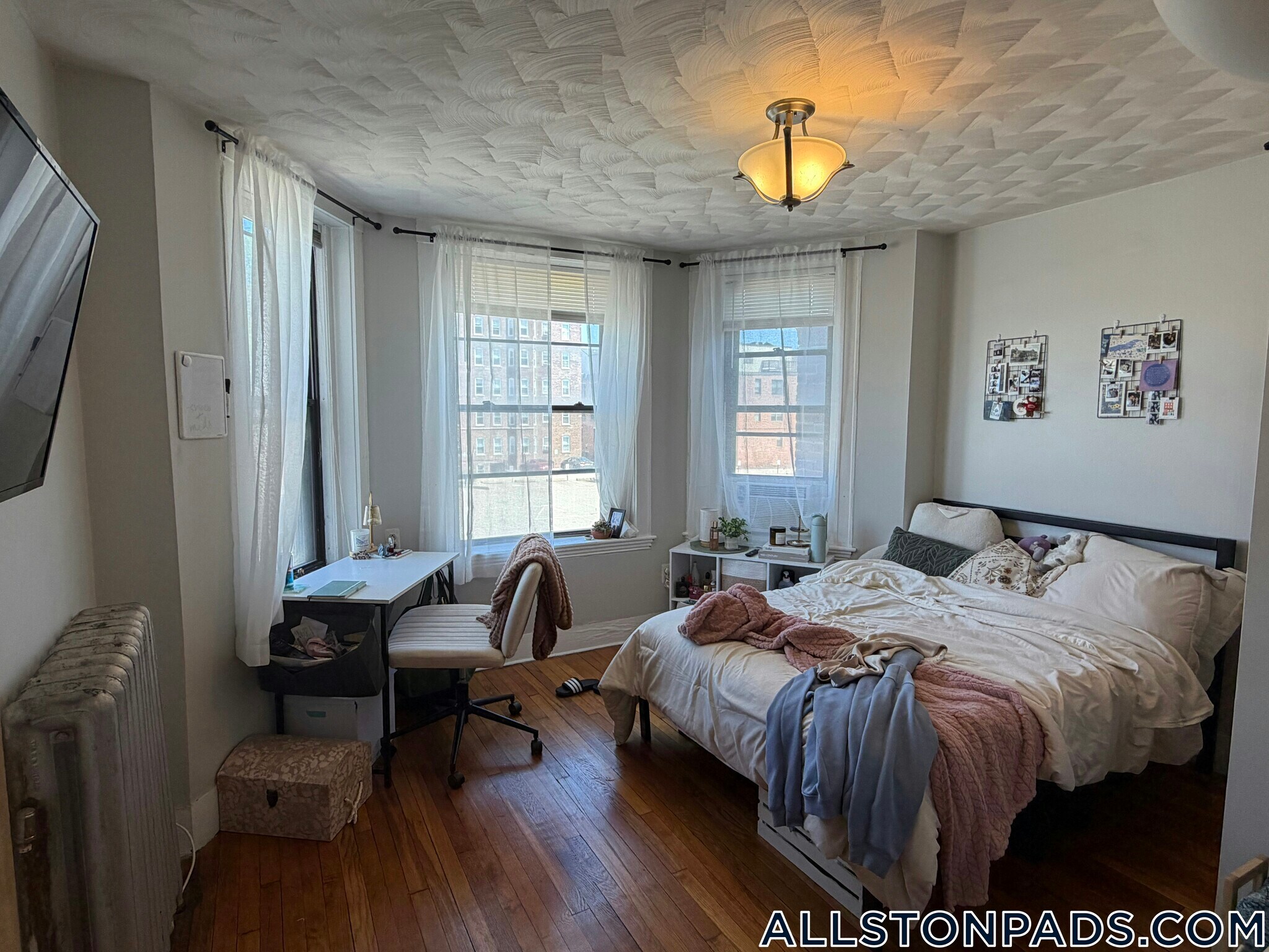 Building Photo - 11 Gorham St