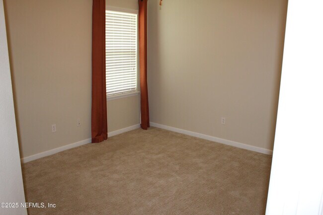 Building Photo - 5955 Wind Cave Ln