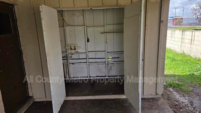 Building Photo - 1232 Linda Ln