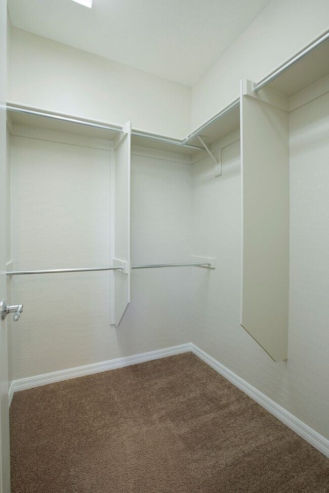 Building Photo - Summerlin - Leed Certified Home - Across the 215 from Downtown Summerlin Mall