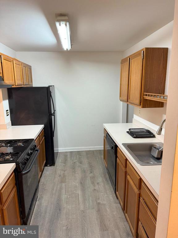 Building Photo - 1505 Waters Edge Dr