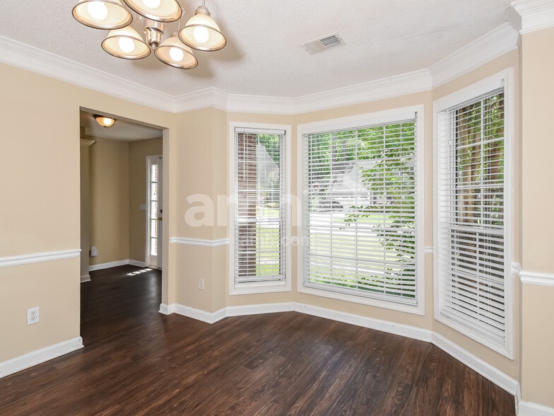 Building Photo - 3362 Hannah Ct