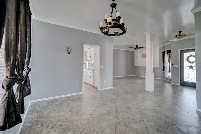 Building Photo - 1209 SW 113th St