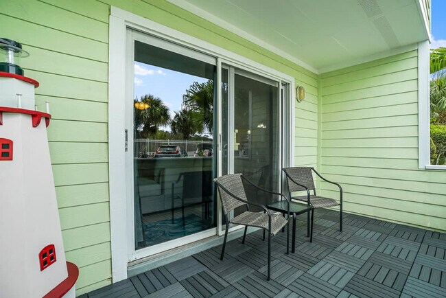 Building Photo - 6301 A1A S