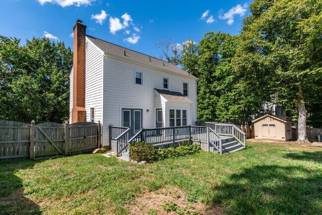 Building Photo - Beautifully Updated Single-Family Home in ...