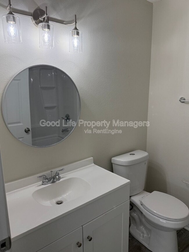 Building Photo - 9980 Bowman Ave