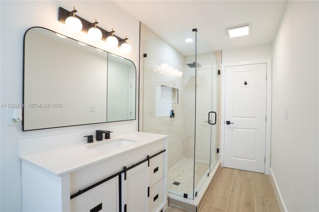 Building Photo - 16701 Bobcat Dr