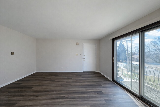 Building Photo - 7915 S 84th Ave