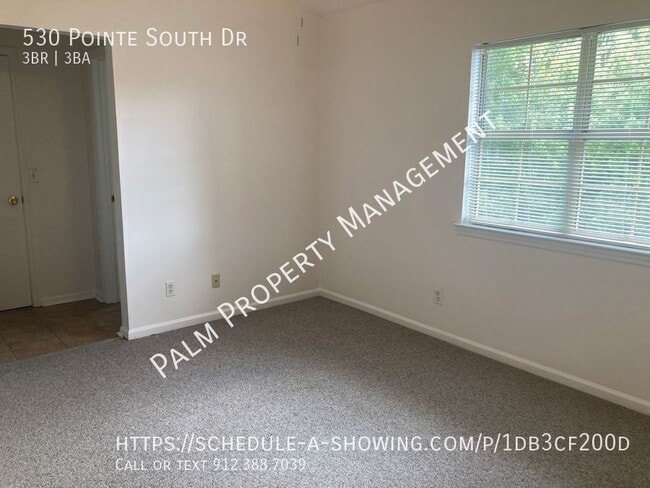 Building Photo - 530 Pointe S Dr