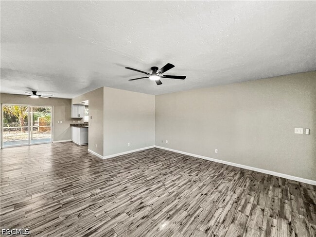 Building Photo - 18660 Miami Blvd