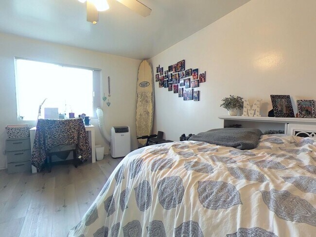 Building Photo - Huge 2 story 8 bed room Home: a hop and a skip from SDSU!  You will never be late to class!