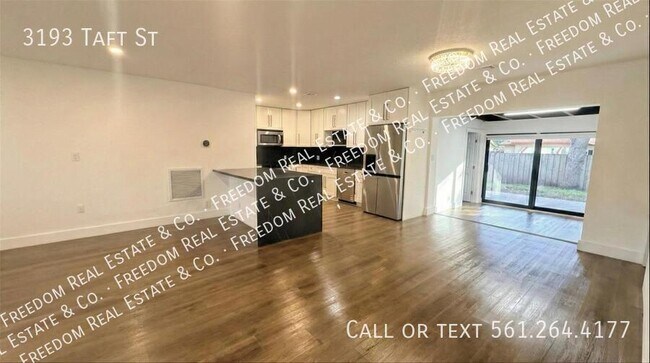 Building Photo - 3193 Taft St