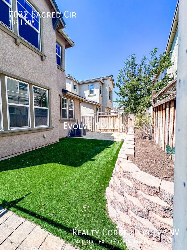 Building Photo - 7032 Sacred Cir