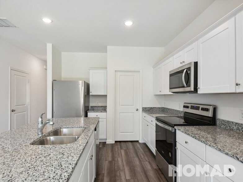 Building Photo - 5601 Portlaw Ln