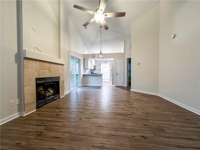 Building Photo - 2733 General Schwarzkopf Ct