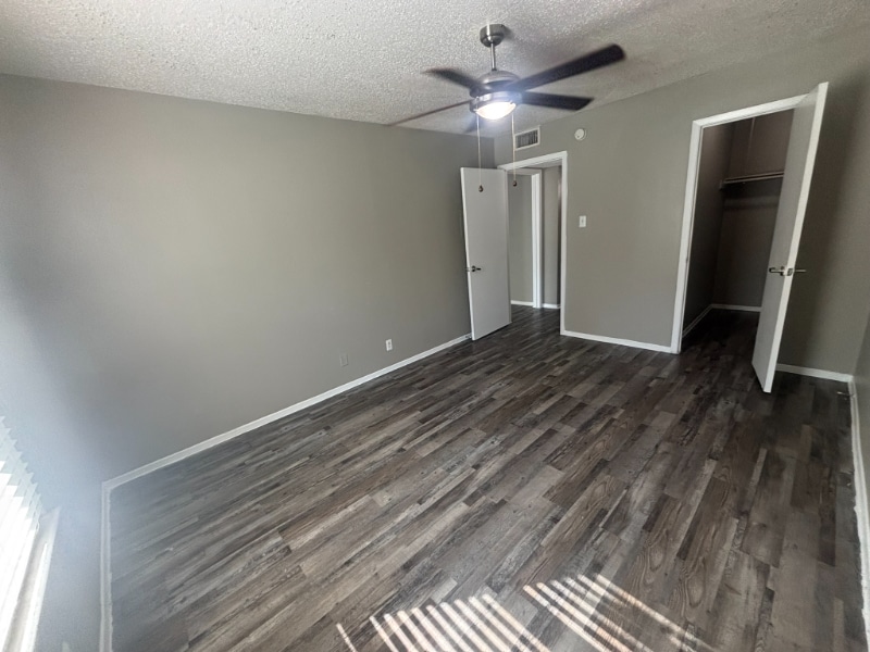 Building Photo - 531 Bedford Rd