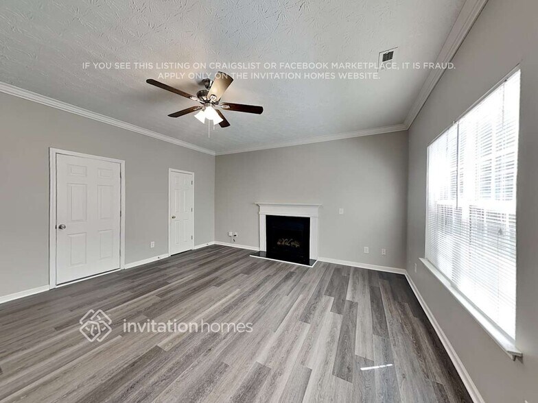 Building Photo - 2625 Fairstone Ave