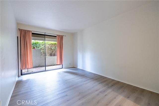 Building Photo - 5744 E Creekside Ave