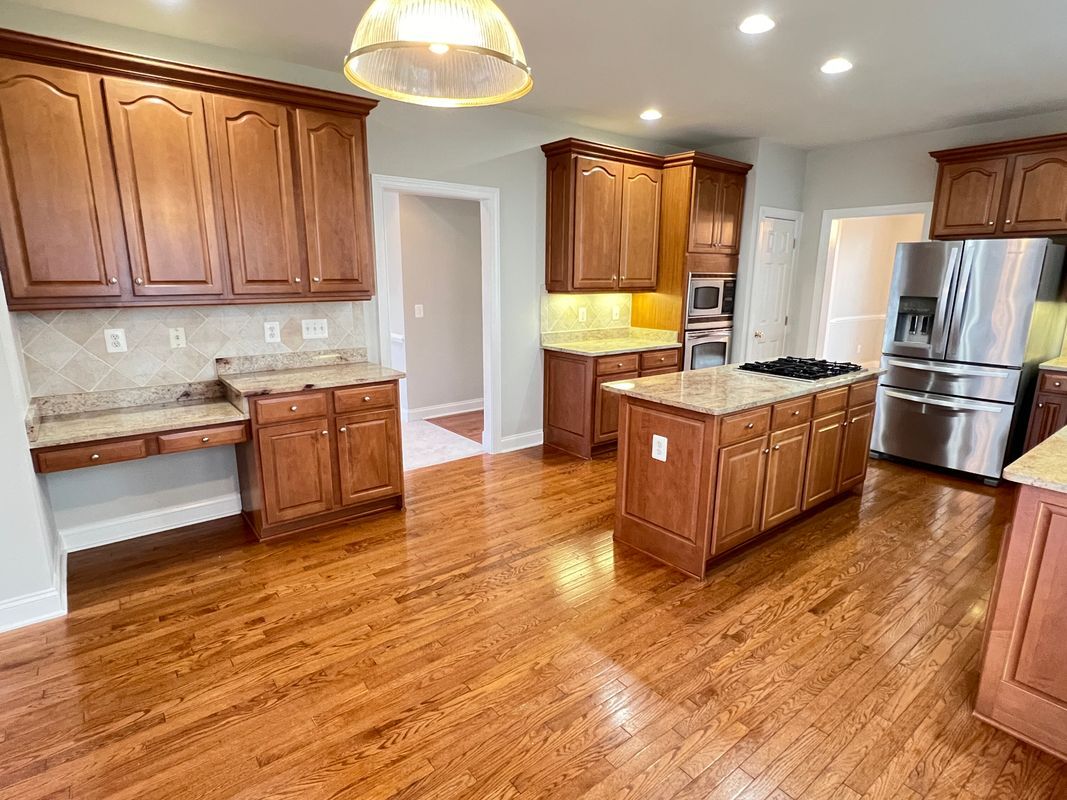 Building Photo - 5920 Interlachen Ct