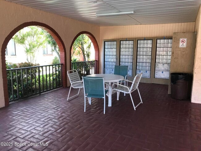 Building Photo - 196 San Juan Cir