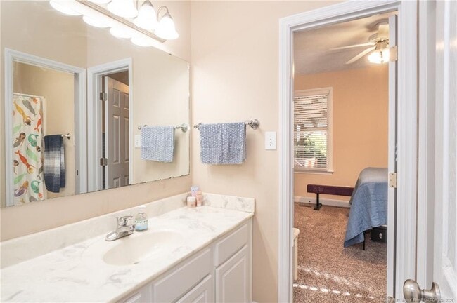 Building Photo - 3024 Metthame Dr