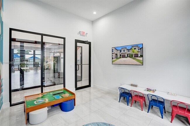Building Photo - 796 NE 208th Terrace