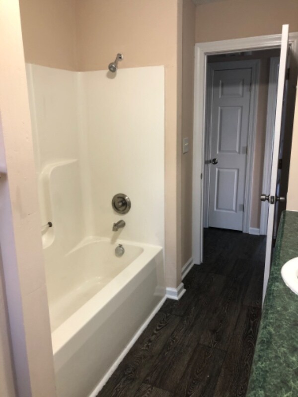 Building Photo - 141 Baileys Park Ln