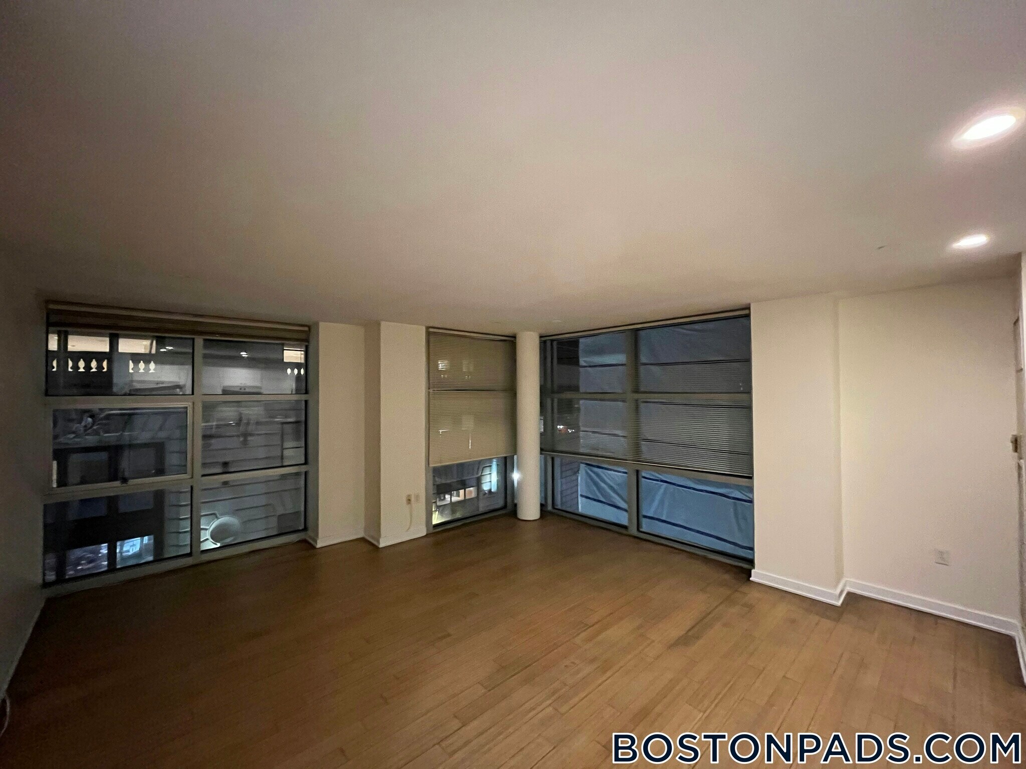 Building Photo - 40 Boylston St