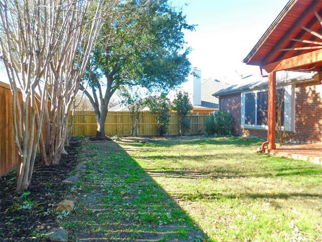 Building Photo - 2724 Hereford Rd