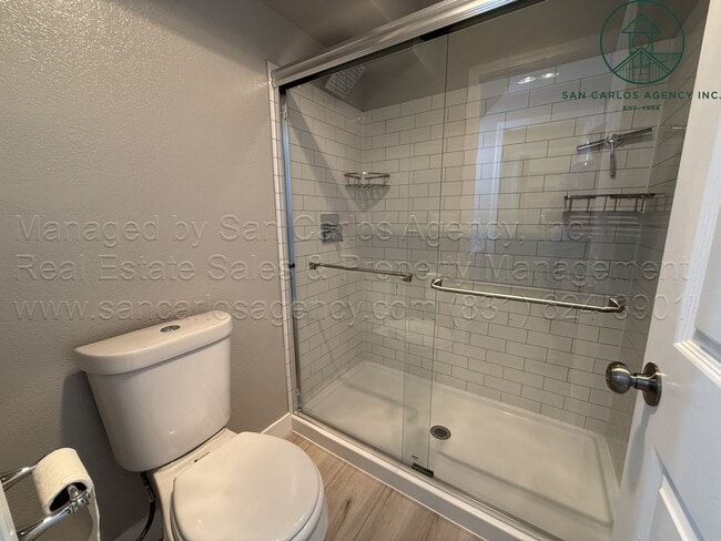 Building Photo - Remodeled Two Bedroom Ocean Pines Condominium