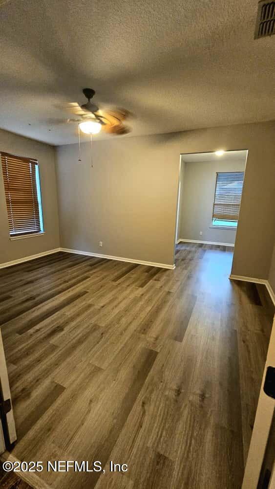 Building Photo - 709 Muskogee Ln