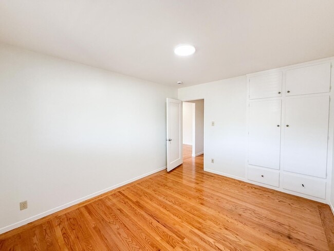 Building Photo - Floresta Gardens San Leandro Ranch Home