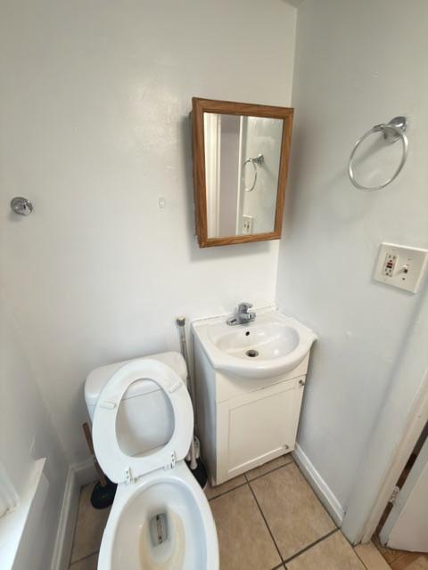 Building Photo - 4833 Belair Rd