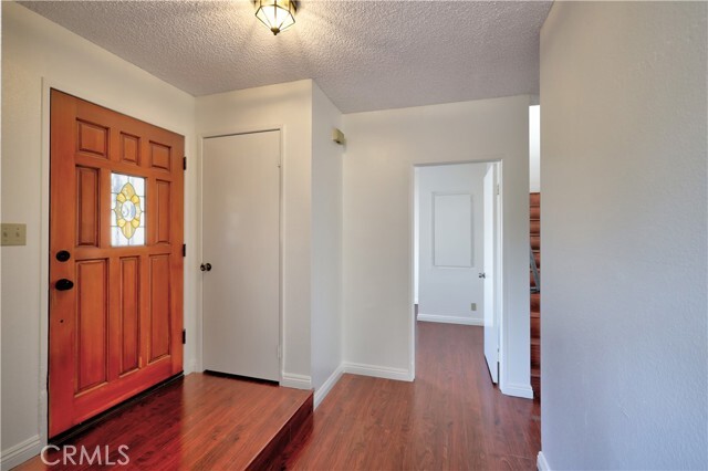 Building Photo - 1290 Elm Ave