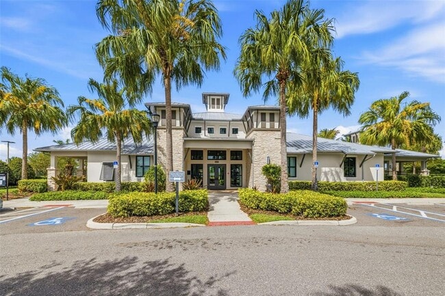 Building Photo - 5925 Silver Sun Dr