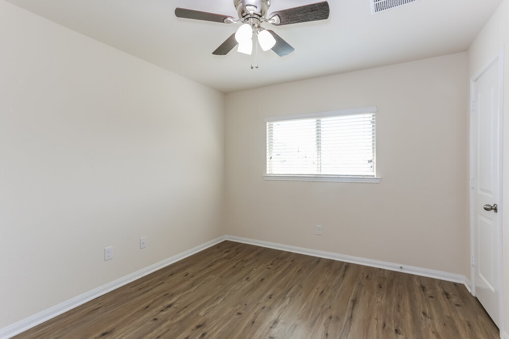 Building Photo - 13230 Chanel Dr