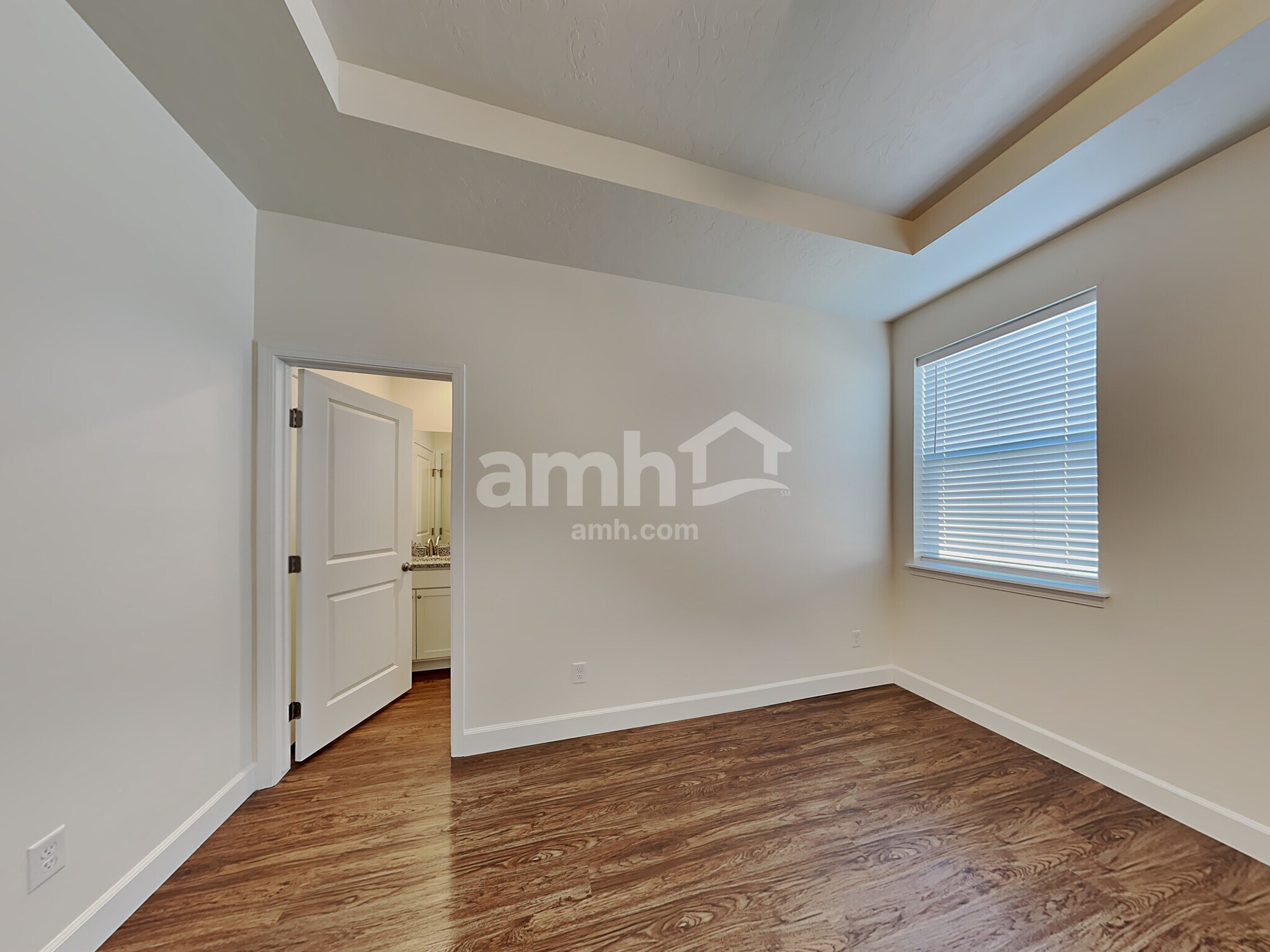 Building Photo - 3614 S Natural Way