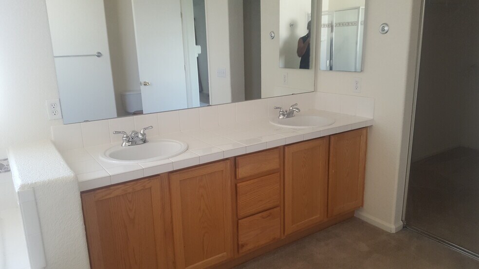 Building Photo - 4877 Halifax Street