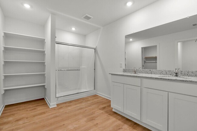 Building Photo - Brand-New 4 Bedroom +office in Prairie Gro...