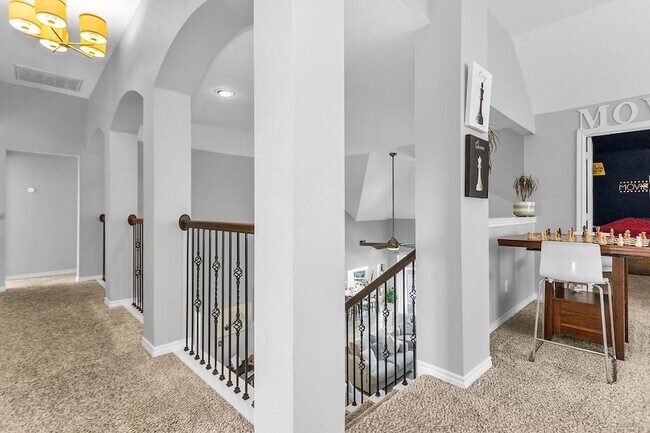 Building Photo - 5705 Blazing Star Rd